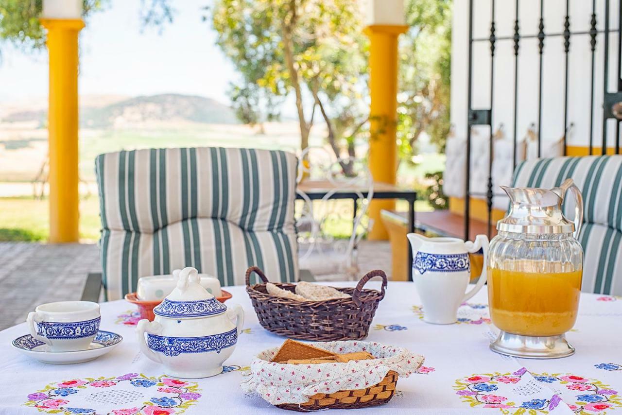 Villa Cortijo con piscina a 30 min de Jerez Arcos de la Frontera Esterno foto